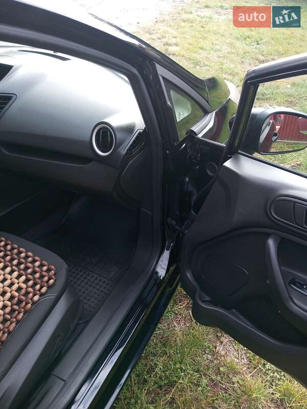 Седан Ford Fiesta 2018 в Пирятине фото 13 Седан Ford Fiesta 2018 в Пирятине