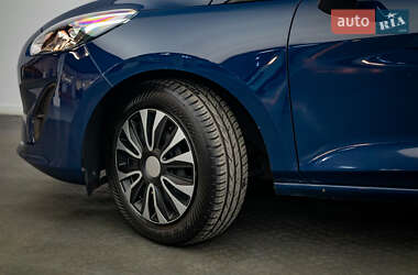 Хетчбек Ford Fiesta 2018 в  фото 7 Хетчбек Ford Fiesta 2018 в