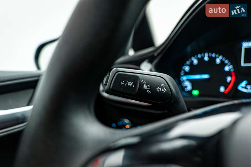 Хэтчбек Ford Fiesta 2018 в Киеве фото 14 Хэтчбек Ford Fiesta 2018 в Киеве