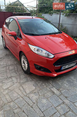 Хэтчбек Ford Fiesta 2013 в Пятихатках