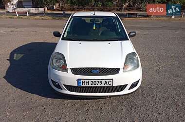 Хетчбек Ford Fiesta 2007 в Білгороді-Дністровському