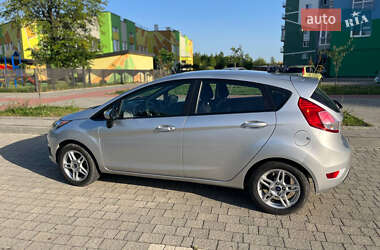 Хэтчбек Ford Fiesta 2017 в Коломые