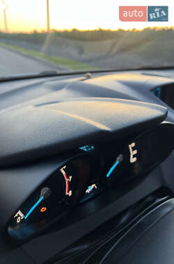 Хэтчбек Ford Fiesta 2014 в 