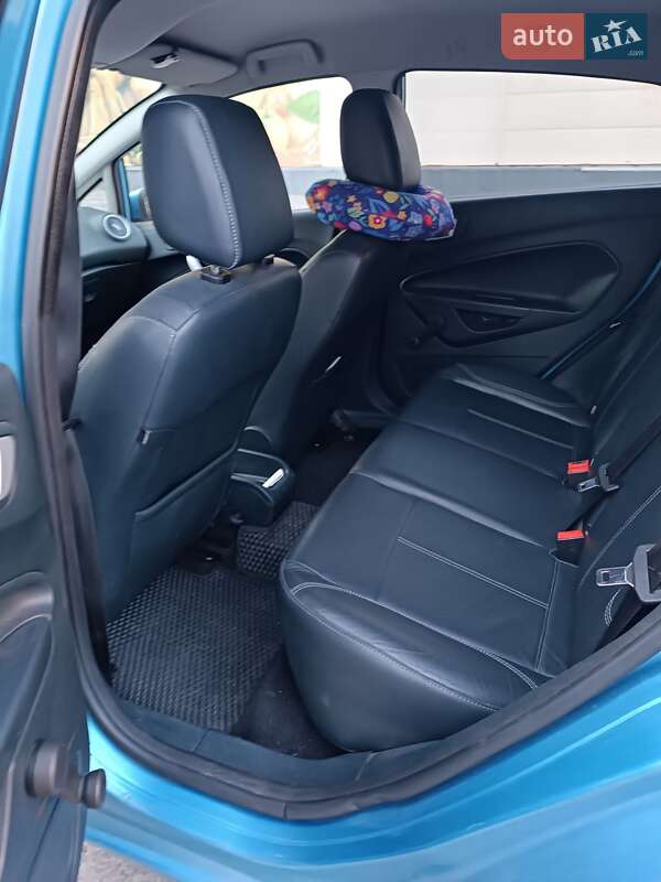 Хэтчбек Ford Fiesta 2012 в Днепре фото 4 Хэтчбек Ford Fiesta 2012 в Днепре