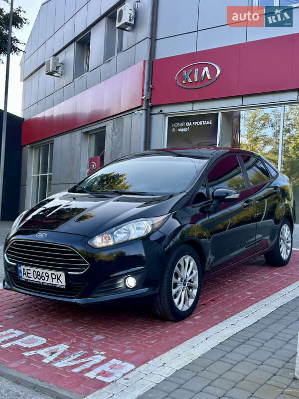 Седан Ford Fiesta 2013 в Запорожье