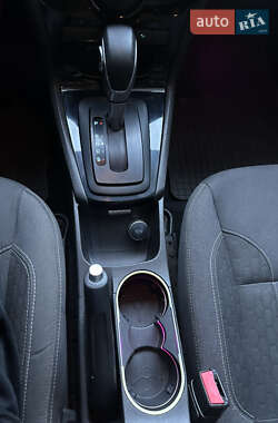 Седан Ford Fiesta 2013 в 