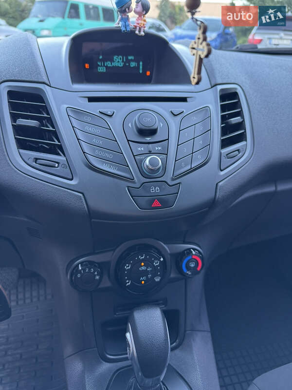 Хэтчбек Ford Fiesta 2014 в Борисполе
