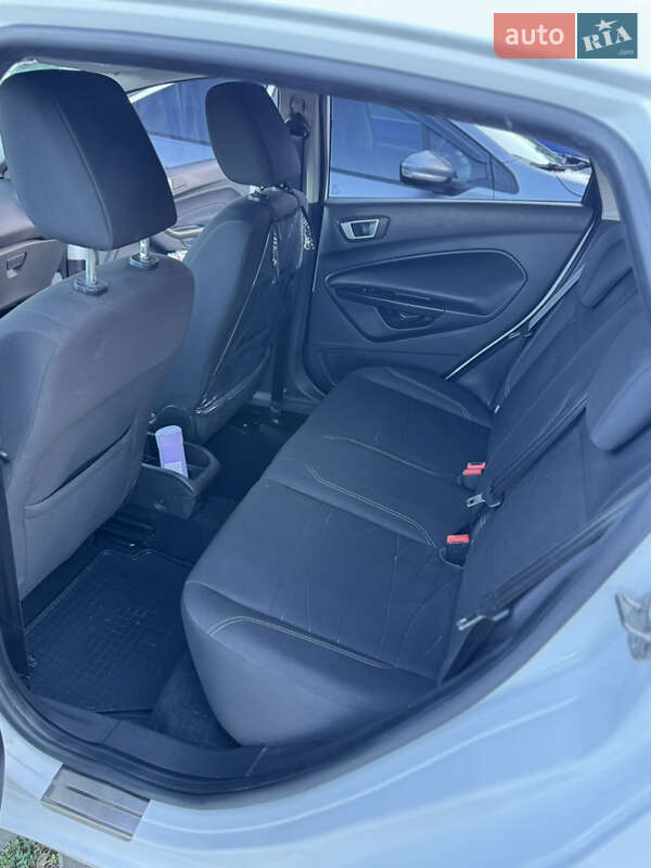 Хэтчбек Ford Fiesta 2014 в Борисполе