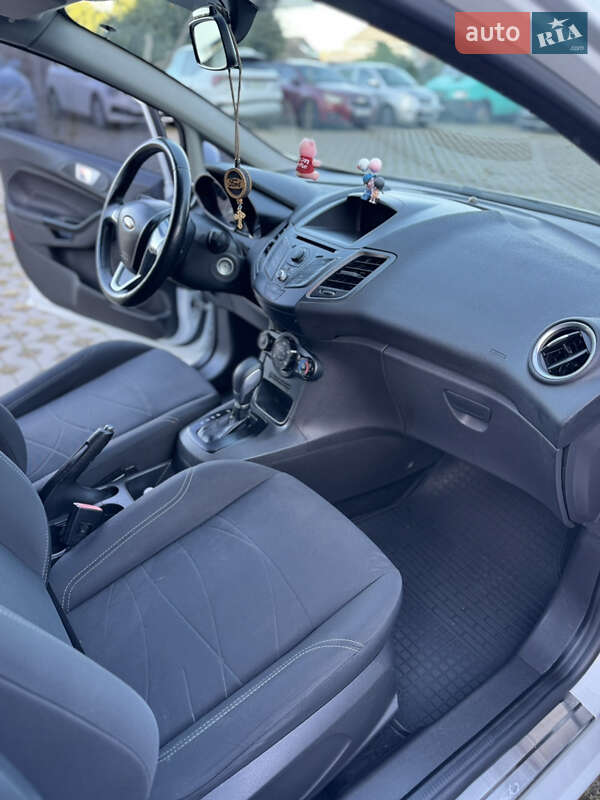 Хэтчбек Ford Fiesta 2014 в Борисполе