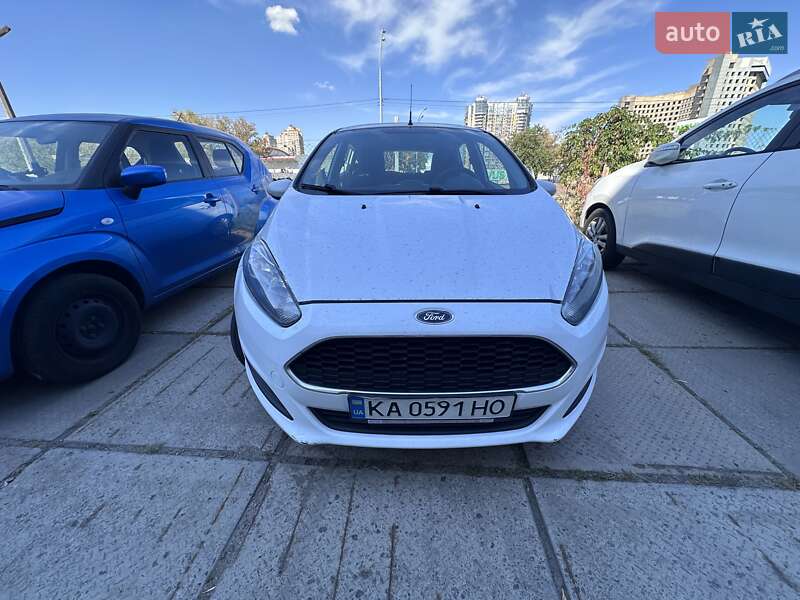 Хэтчбек Ford Fiesta 2016 в Киеве фото 13 Хэтчбек Ford Fiesta 2016 в Киеве