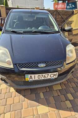 Хетчбек Ford Fiesta 2006 в Обухові