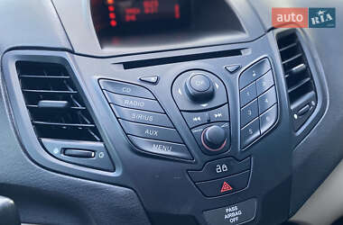 Седан Ford Fiesta 2013 в 
