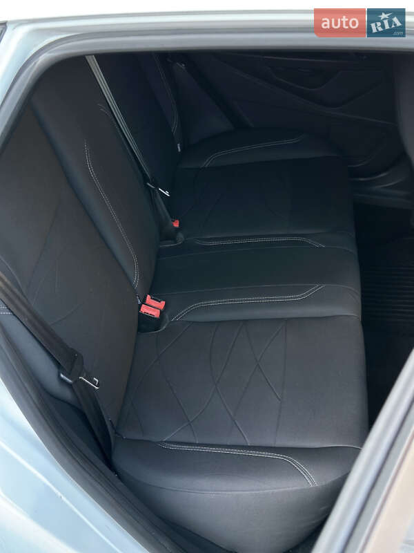 Хэтчбек Ford Fiesta 2014 в Запорожье фото 16 Хэтчбек Ford Fiesta 2014 в Запорожье