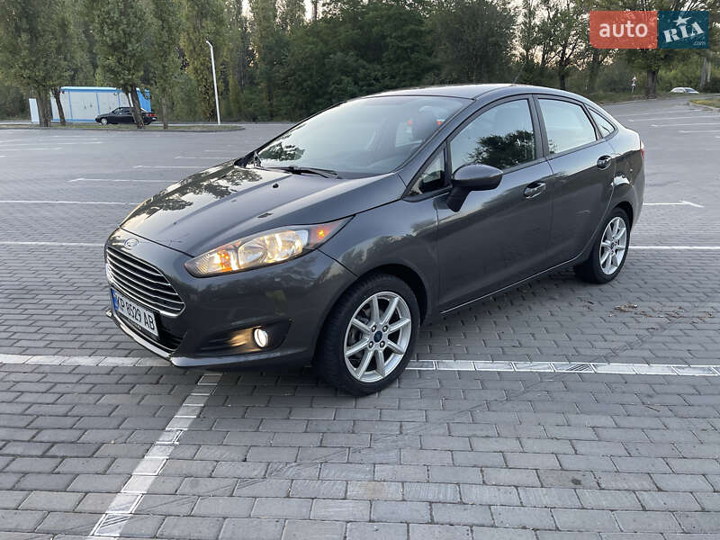Седан Ford Fiesta 2019 в Запорожье