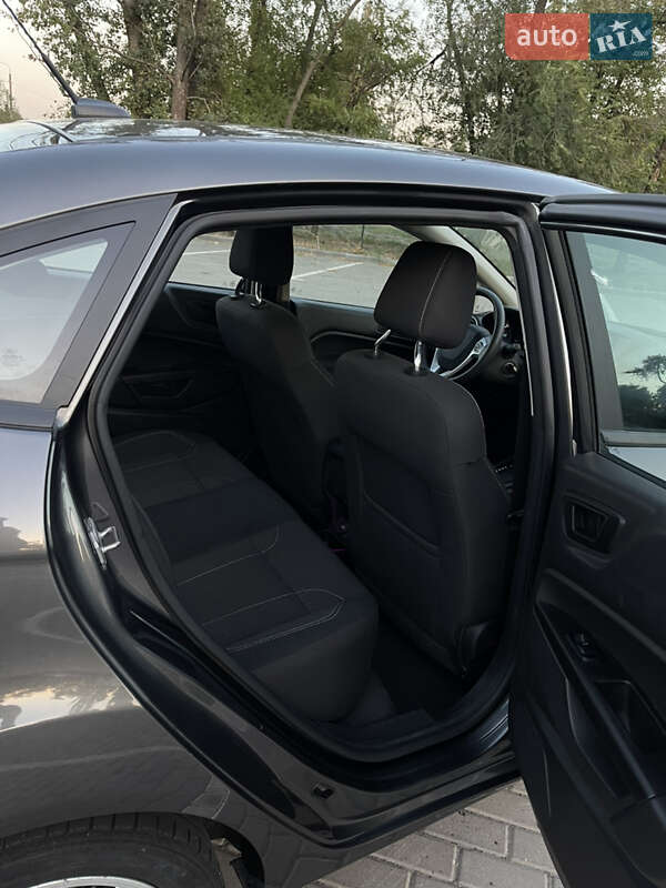 Седан Ford Fiesta 2019 в Запорожье