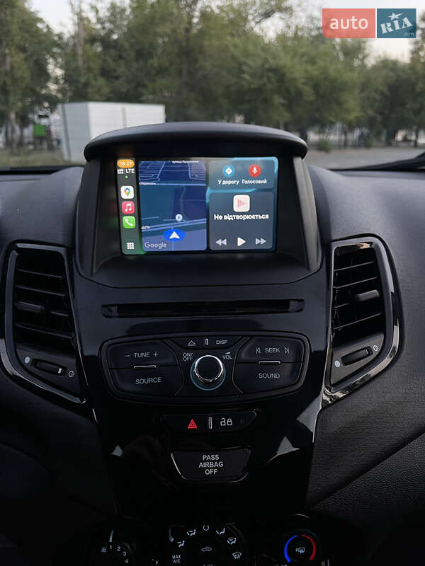 Седан Ford Fiesta 2019 в Запорожье