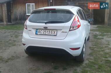 Хэтчбек Ford Fiesta 2013 в 