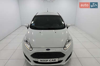 Хэтчбек Ford Fiesta 2018 в 