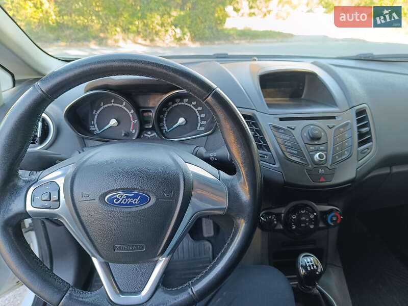 Хэтчбек Ford Fiesta 2014 в Белой Церкви