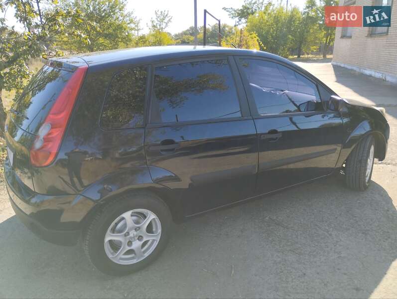 Хэтчбек Ford Fiesta 2008 в Белгороде-Днестровском