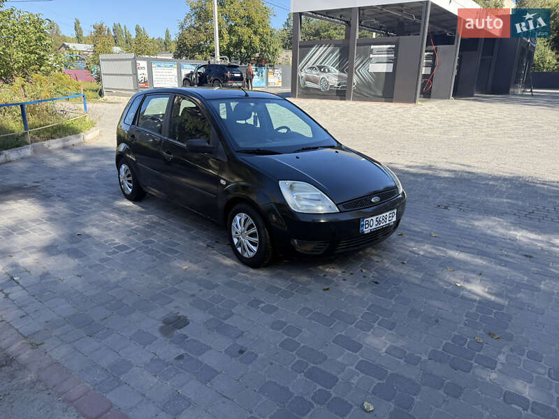 Хэтчбек Ford Fiesta 2005 в Тернополе