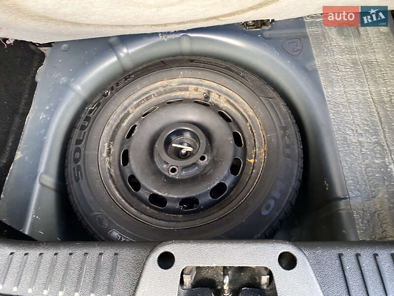 Хэтчбек Ford Fiesta 2012 в Ровно фото 13 Хэтчбек Ford Fiesta 2012 в Ровно