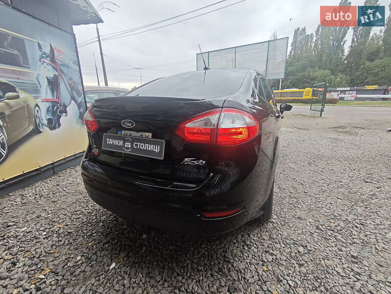 Седан Ford Fiesta 2019 в Киеве