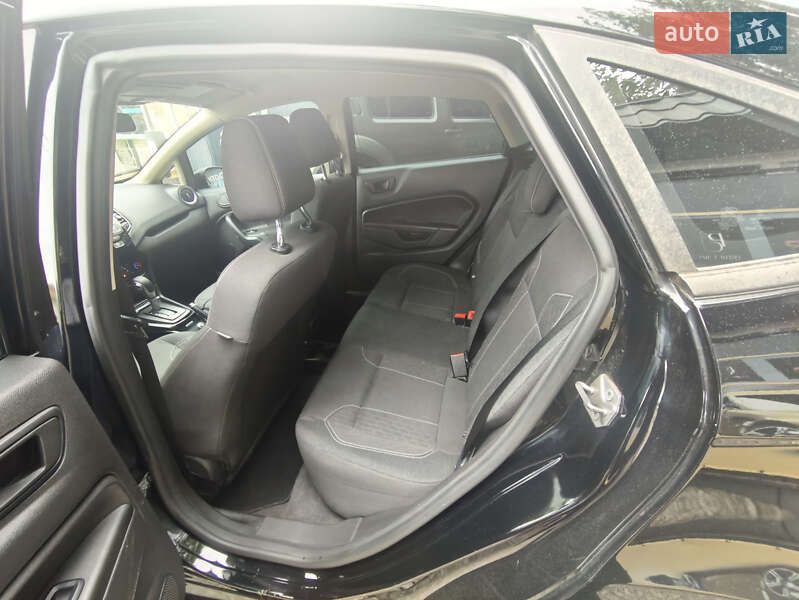 Седан Ford Fiesta 2019 в Киеве