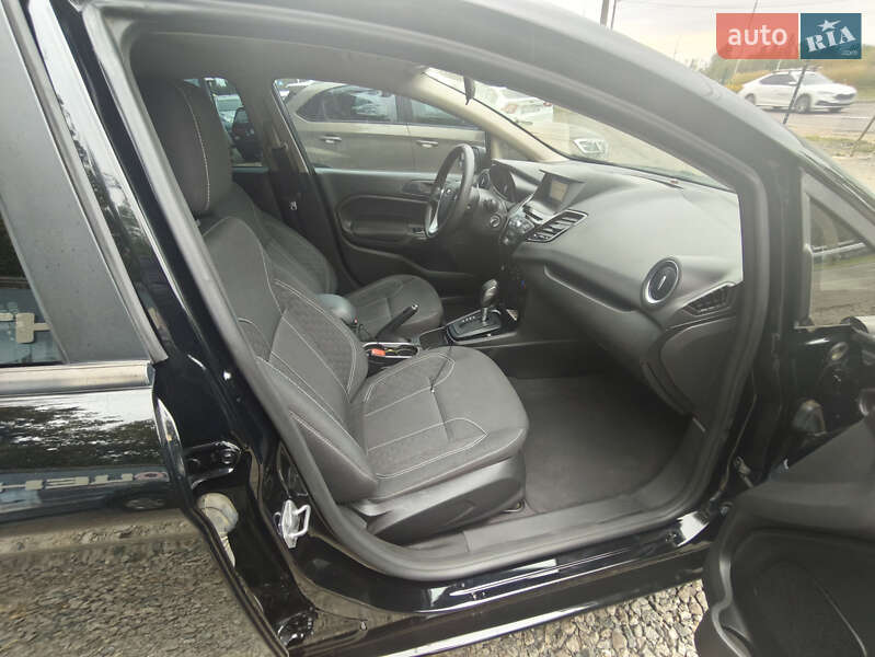 Седан Ford Fiesta 2019 в Киеве