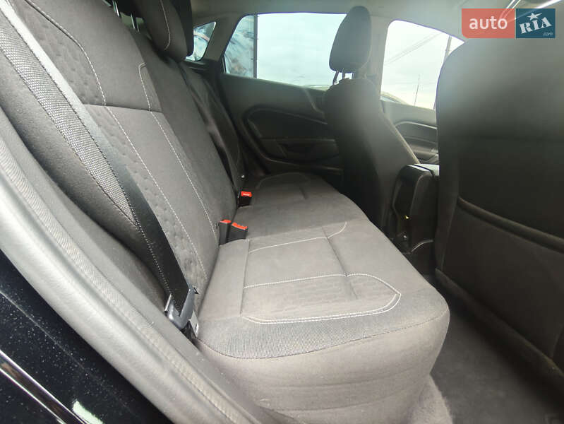 Седан Ford Fiesta 2019 в Киеве