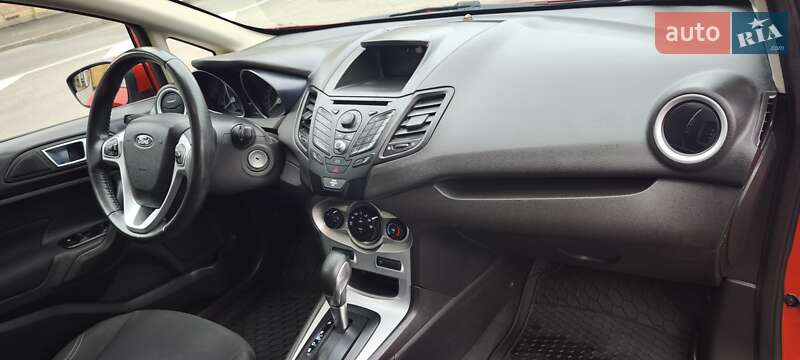 Хетчбек Ford Fiesta 2014 в Харкові