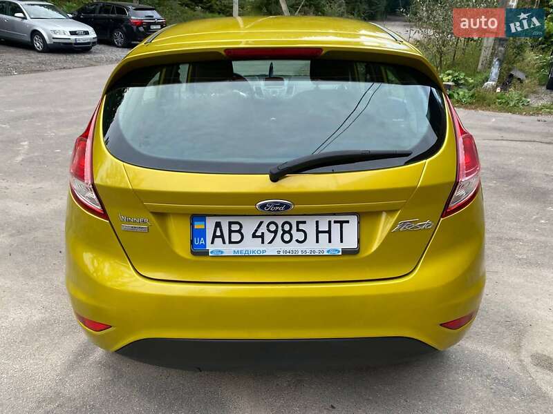 Хэтчбек Ford Fiesta 2013 в Виннице