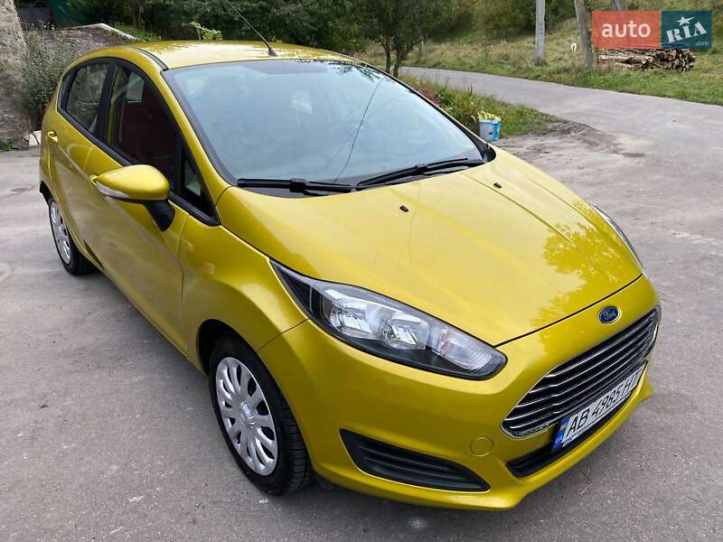 Хэтчбек Ford Fiesta 2013 в Виннице