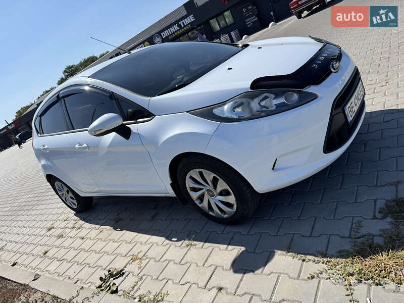 Хэтчбек Ford Fiesta 2012 в Вознесенске