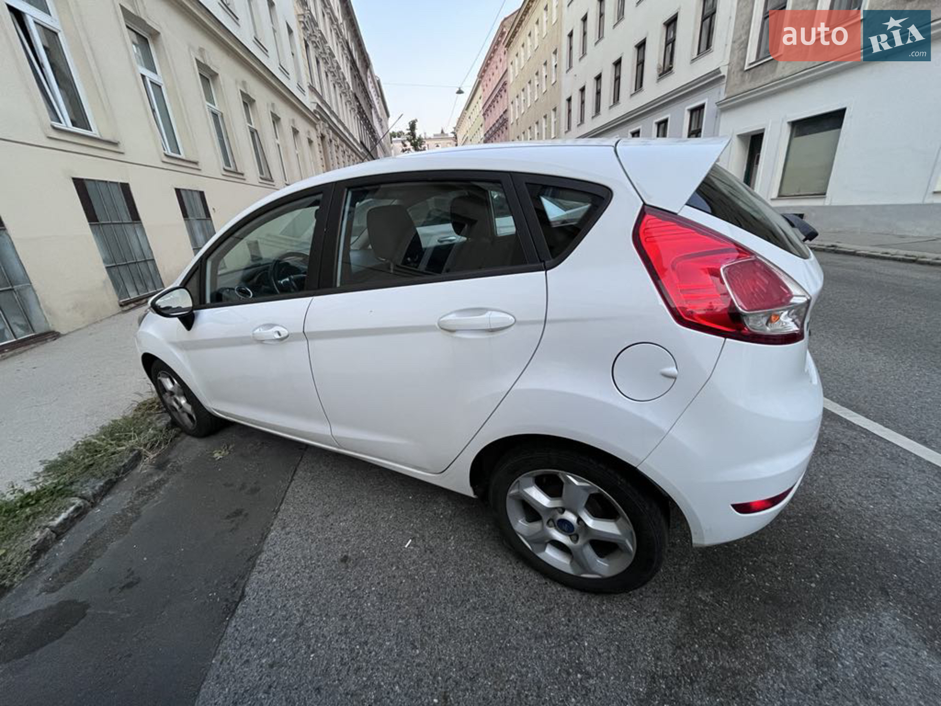 2016 Ford Fiesta - мініатюра 4