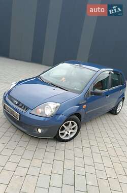 Хэтчбек Ford Fiesta 2008 в 