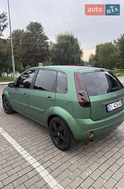 Хэтчбек Ford Fiesta 2007 в 