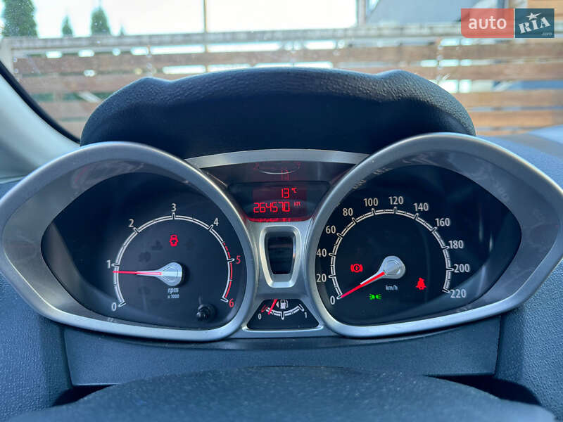 Хэтчбек Ford Fiesta 2012 в Львове фото 21 Хэтчбек Ford Fiesta 2012 в Львове