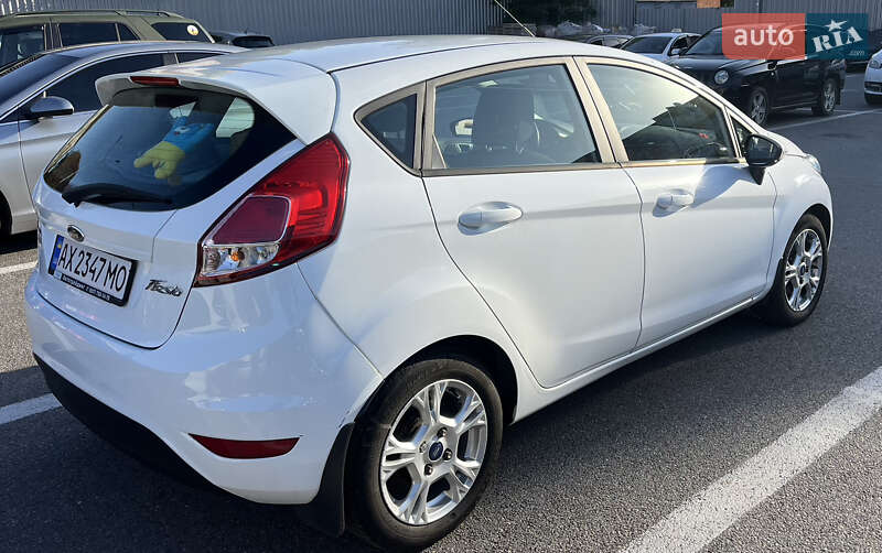 Хэтчбек Ford Fiesta 2013 в Харькове