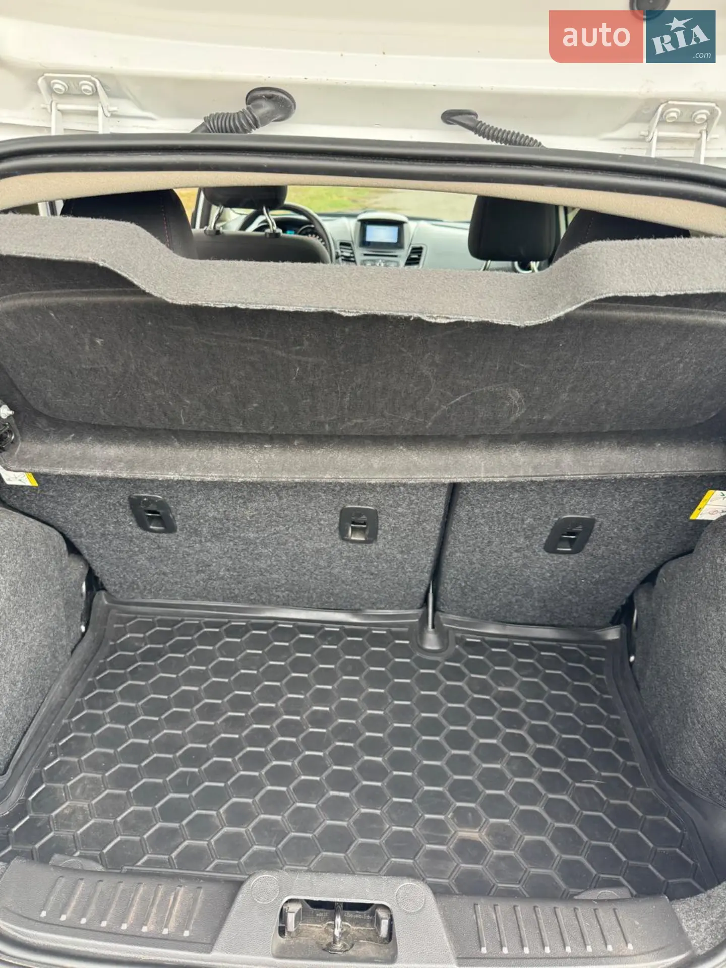 2018 Ford Fiesta - мініатюра 8