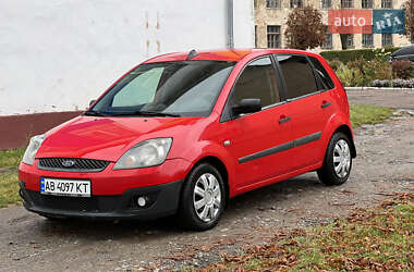 Хэтчбек Ford Fiesta 2007 в 