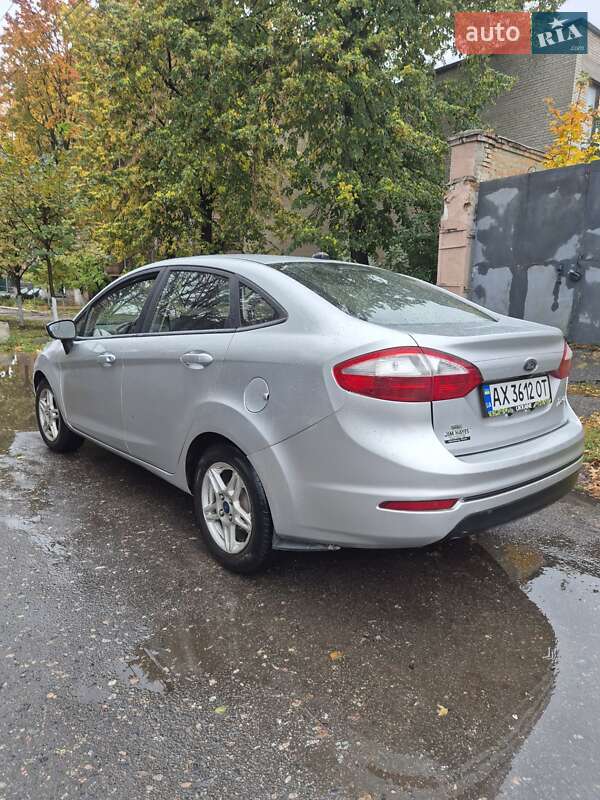 Седан Ford Fiesta 2018 в Харькове