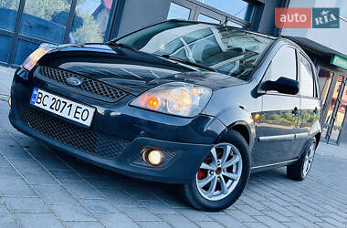 Хэтчбек Ford Fiesta 2007 в Трускавце
