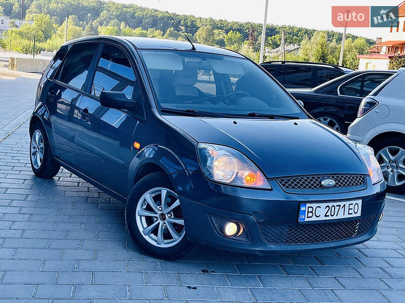 Хэтчбек Ford Fiesta 2007 в Трускавце