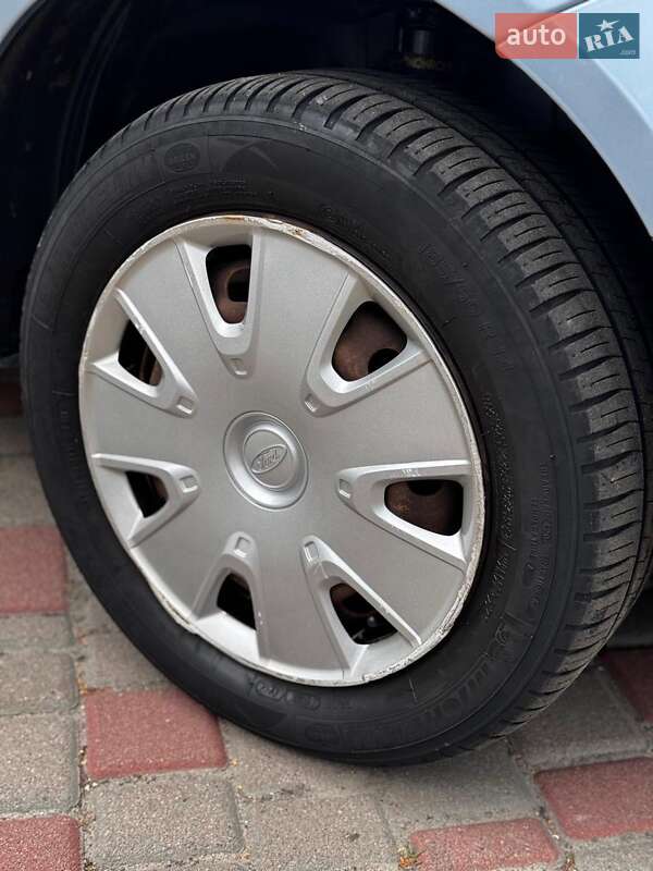 Хэтчбек Ford Fiesta 2007 в Киеве