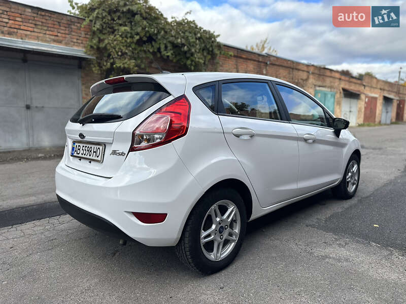 Хэтчбек Ford Fiesta 2017 в Виннице