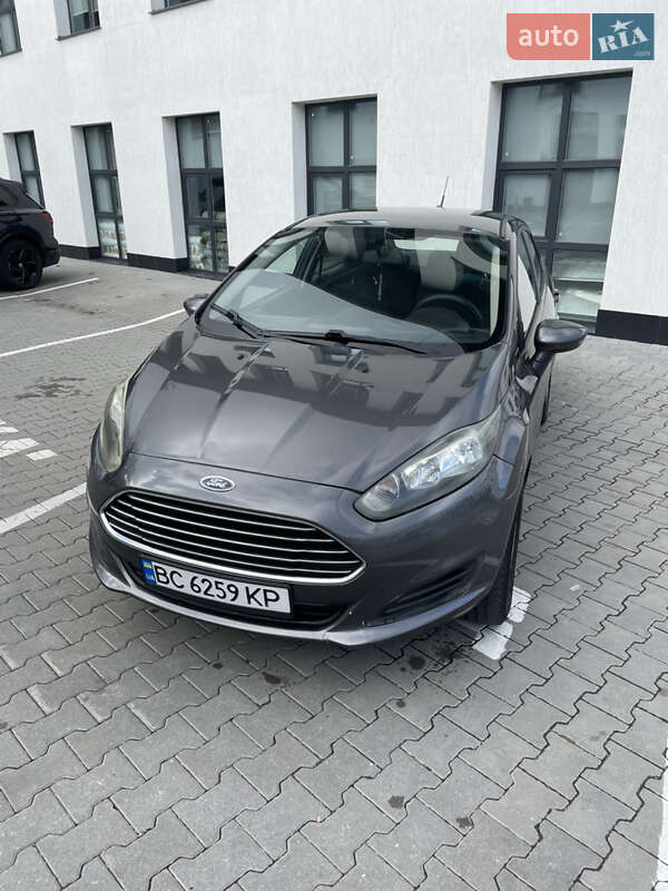 Седан Ford Fiesta 2018 в 