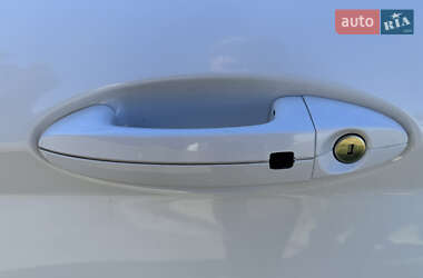 Хэтчбек Ford Fiesta 2012 в 