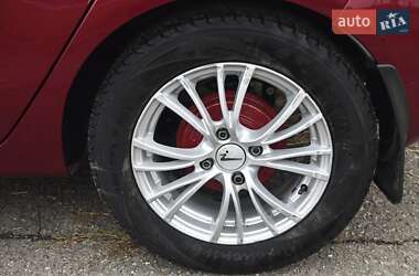 Хэтчбек Ford Fiesta 2011 в 