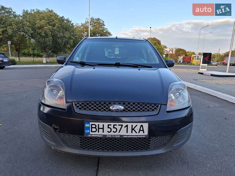 Хэтчбек Ford Fiesta 2007 в Одессе
